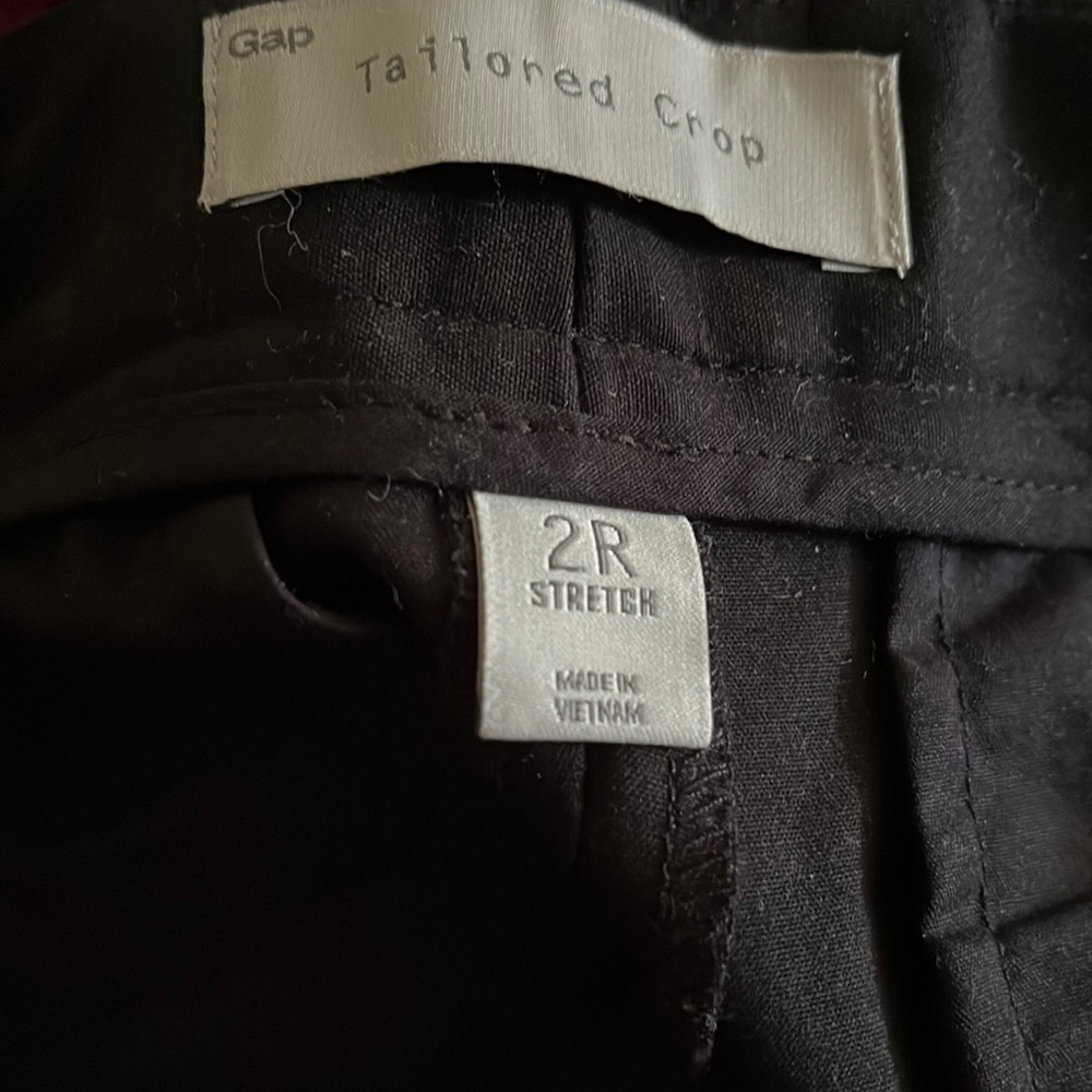 Size is 2R stretch